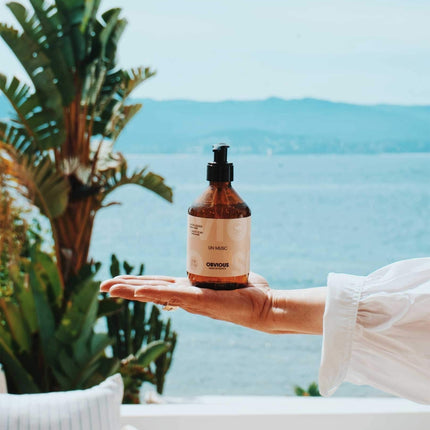 Un Musc Liquid Soap